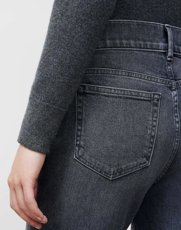 L148 Denim Reeve Straight Jean